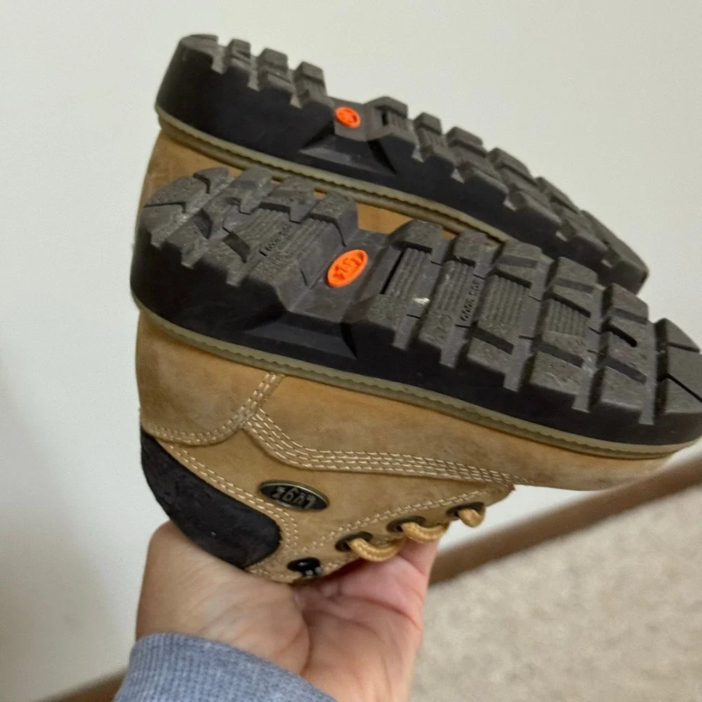 Lugz Toddler Boots Tan Brown Lace Up Round Toe Padded Collar Walking‎ Shoes